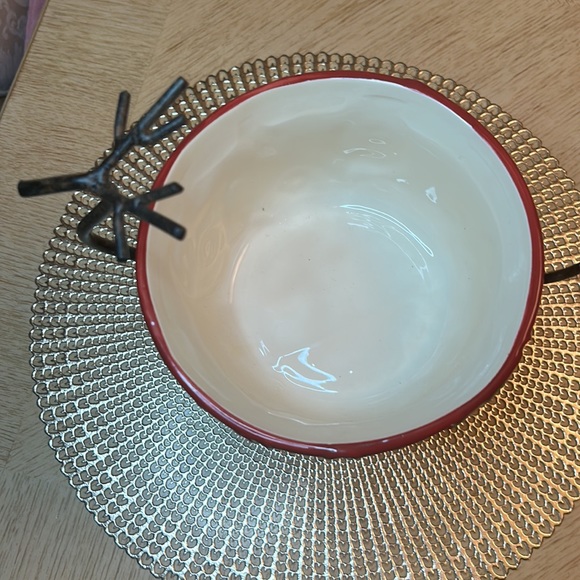 Season of Peace Ceramic Bowl on Metal Reindeer Stand - Picture 7 of 10